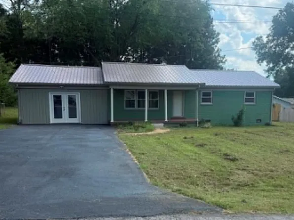 25 Blackburn Ave, Mc Kenzie, TN 38201