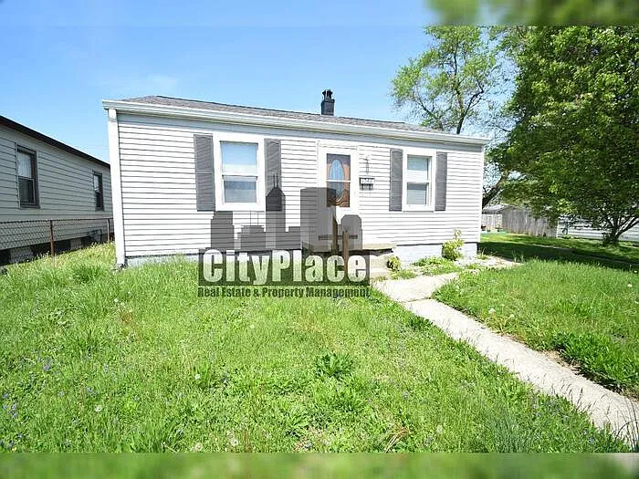 2 bed, 1.0 bath, 688 sqft, $1,000 — Photo 2