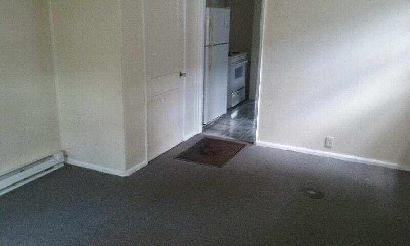 1st image of 1104-1106 N Elm St