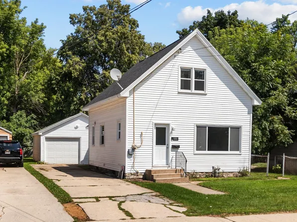 1084 Shawano Ave, Green Bay, WI 54303