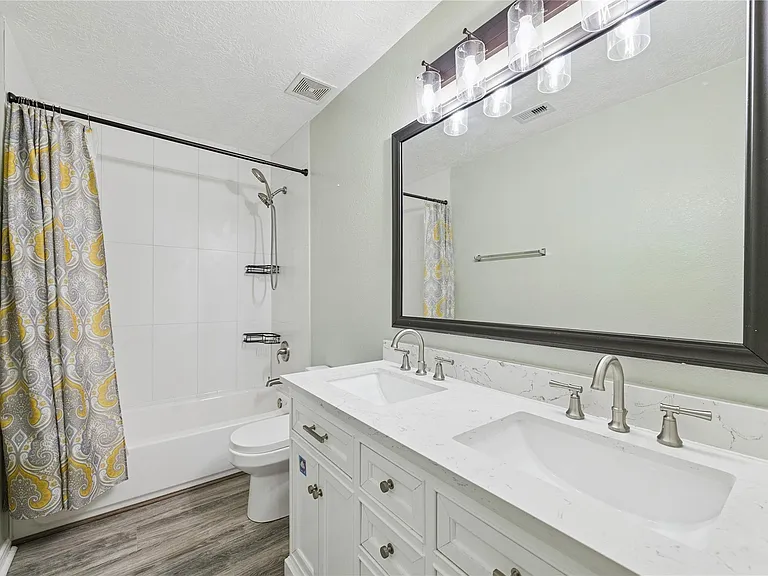 12223 Windsor Bay Ct — Photo 27