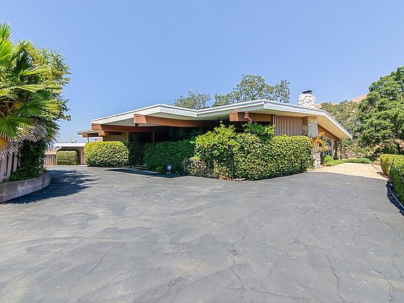 5th image of 11125 Canon Vista Ave