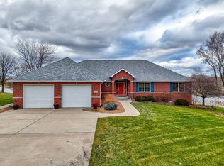 2943 Hickory Ln, Marseilles, IL 61341