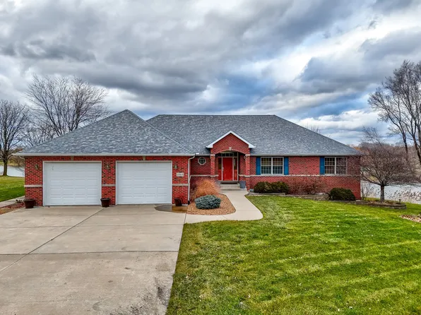 2943 Hickory Ln, Marseilles, IL 61341