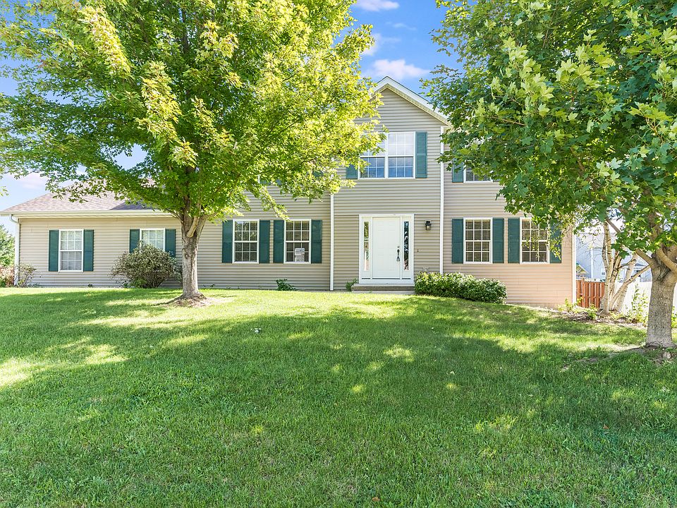 11219 Linden Blossom Ln, Roscoe, IL 61073 Zillow