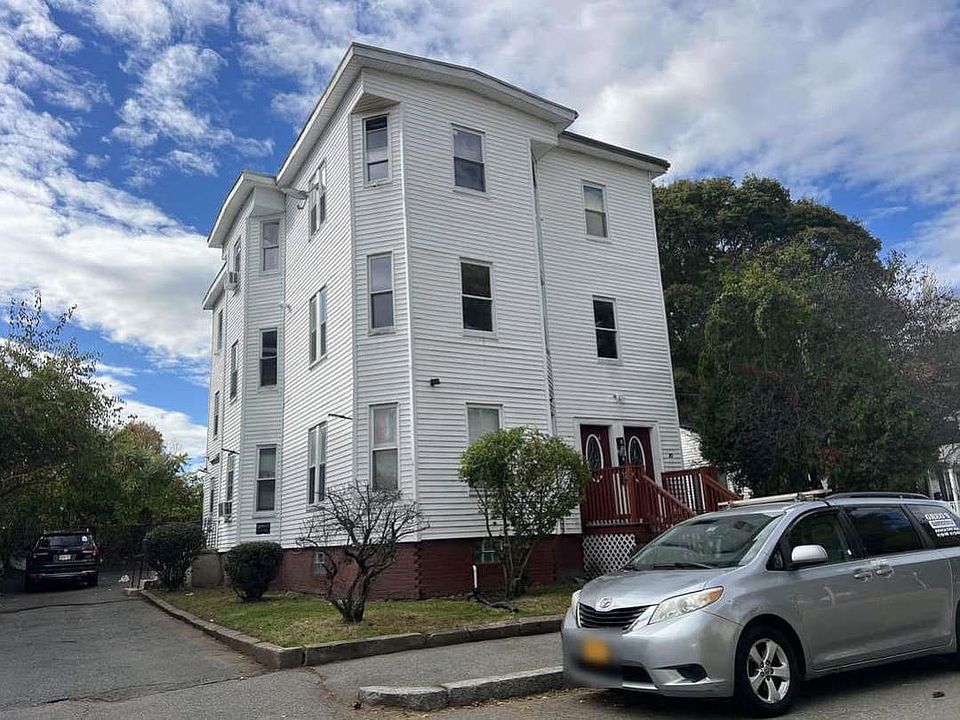 2nd image of 18 Walnut St