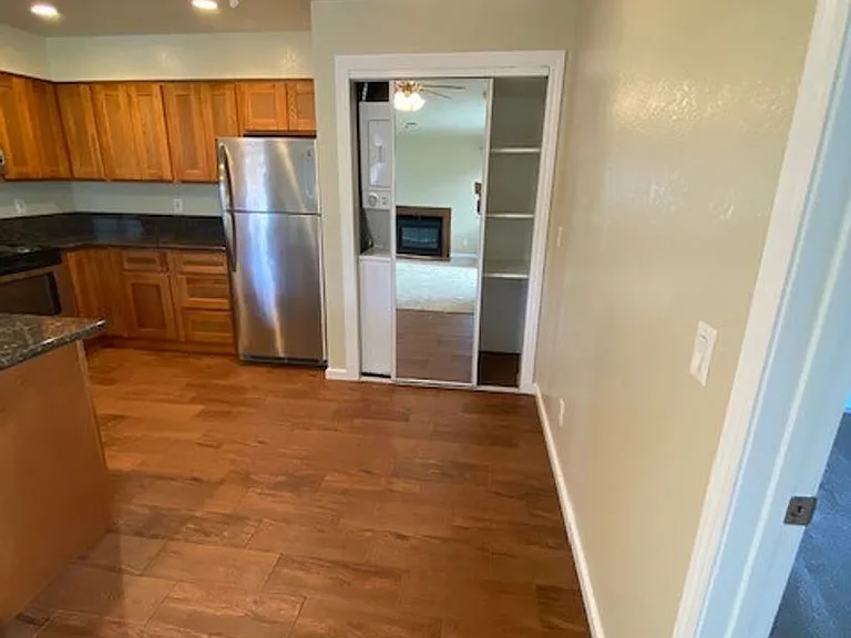 Carmel Woods Apartments — Photo 67
