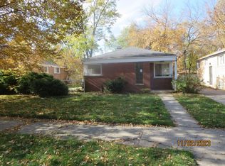 14418 Woodlawn Ave, Dolton, IL