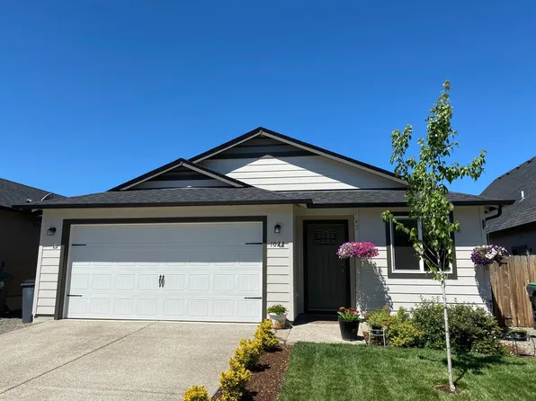 1022 Cherry St, Medford, OR 97501