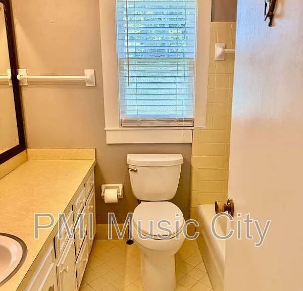 7114 Old Harding Pike — Photo 8