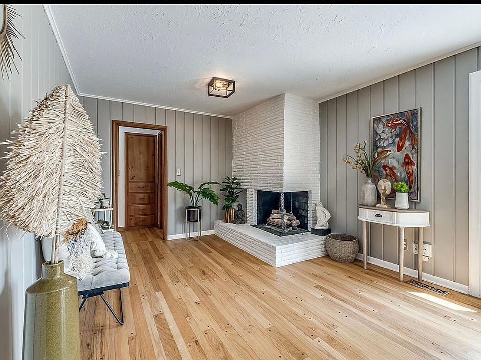 1st image of 2804 Kerry Ln