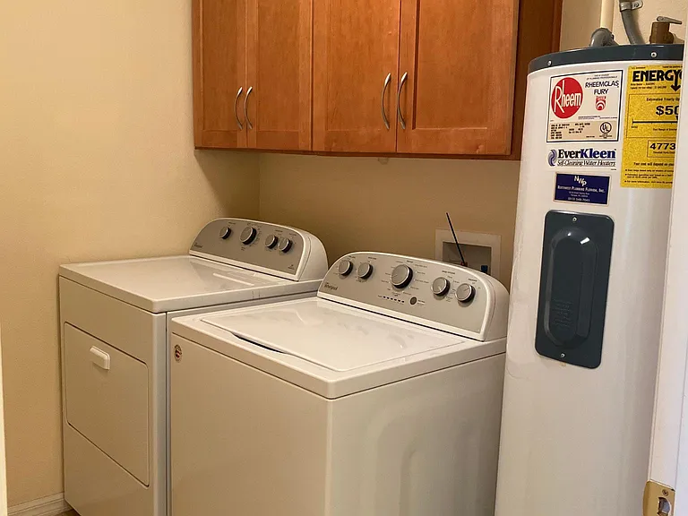 7324 Black Walnut Way — Photo 27