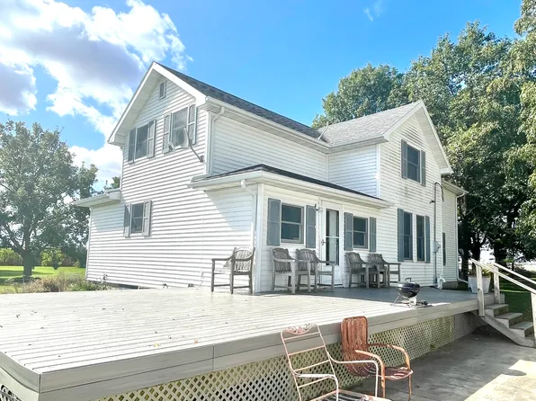 28598-2400 East St, La Moille, IL 61330