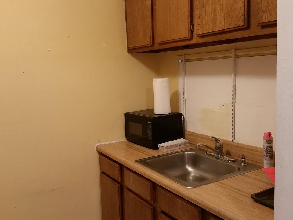 2nd image of 8115 W Chester Pike APT B1e