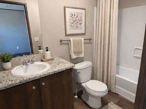 5th image of 125 Dogwood St #305