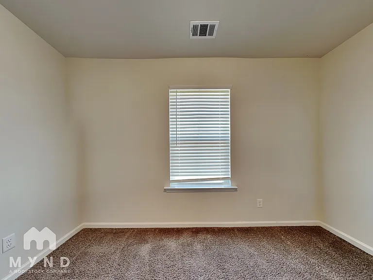 115 Dasher Dr — Photo 15