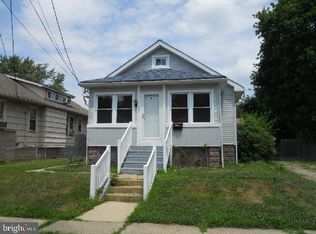 267 Chestnut St, Westville, NJ 08093