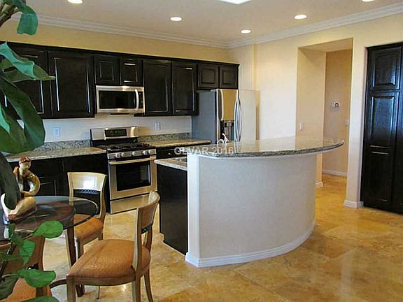 3rd image of 5052 Pensier St