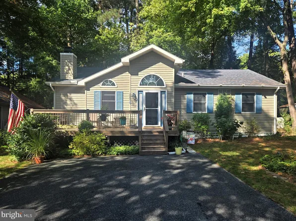 116 Windjammer Rd, Ocean Pines, MD 21811
