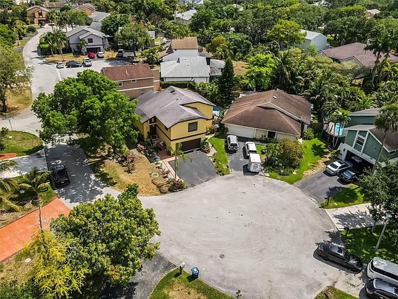 3rd image of 3802 NW 73rd Way