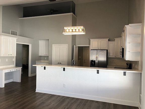 5th image of 2506 Oak Place Dr SE