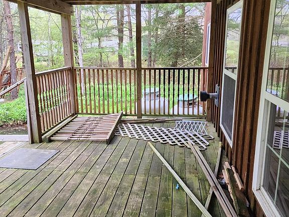 5th image of 549 Blake Rd