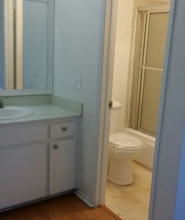 2nd image of 14742 Vanowen St APT 101