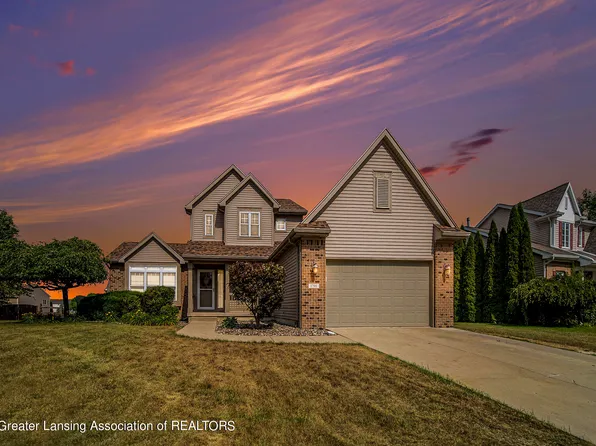 1796 Hollowbrook Dr, Holt, MI 48842