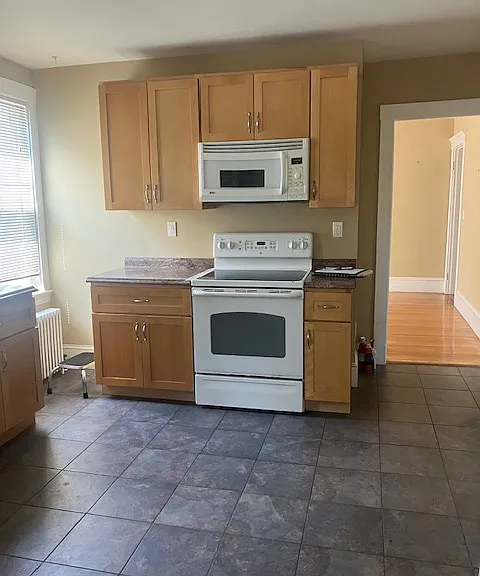 63 Lyman St #63 — Photo 8