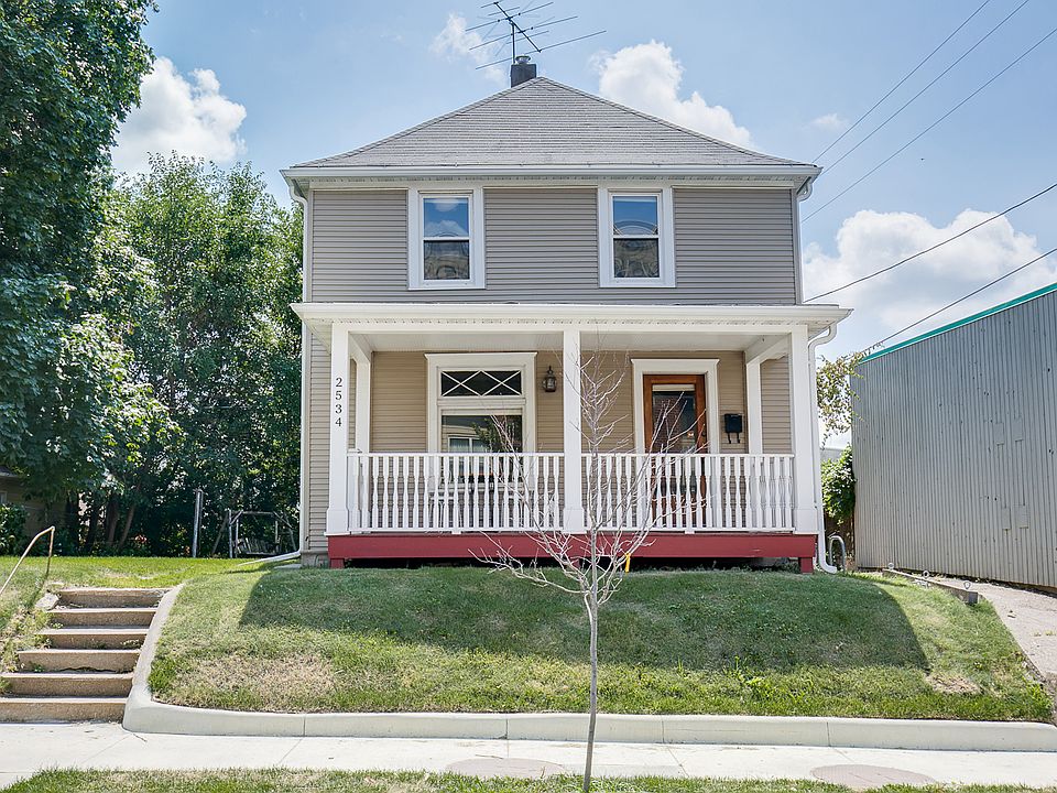 1st image of 2534 Franklin Ave