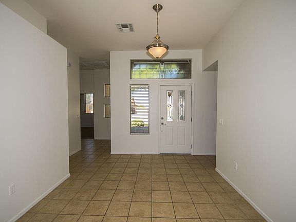 5th image of 466 N Old Camp Ln