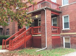 618 W Healey St APT 8, Champaign, IL