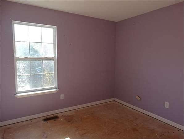 2nd image of 1008 Deerfield Dr