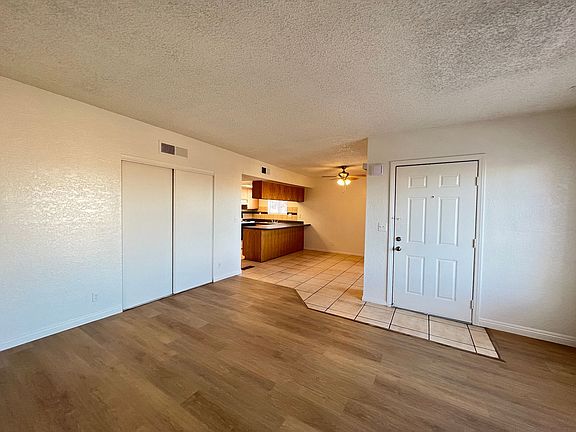 4th image of 1904 Lirio Way APT D