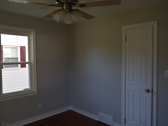 2nd image of 103 N Davidson St