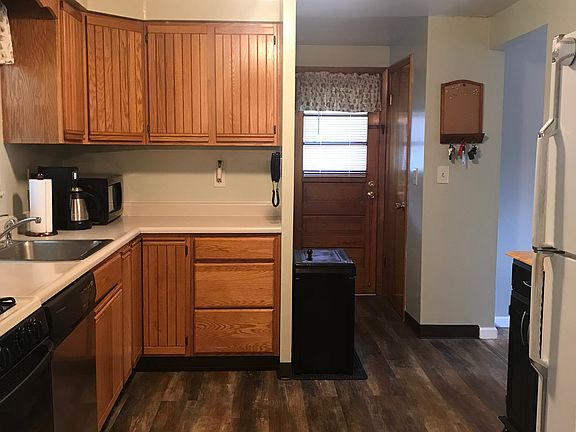4th image of 316 Crescent Garden Dr