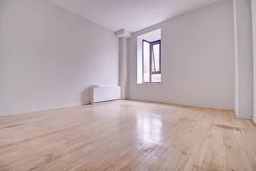 Rented by Urbane Brokerage