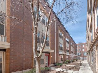 1234 W Monroe St #5, Chicago, IL 60607