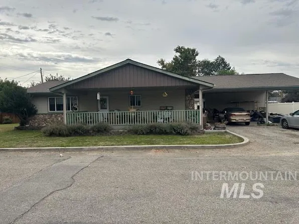 115 N Moffatt Ave, Emmett, ID 83617