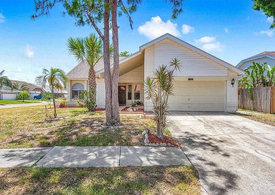 1st image of 12002 Peony Ct