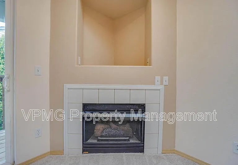 4000 NE 109th Ave #150M — Photo 8