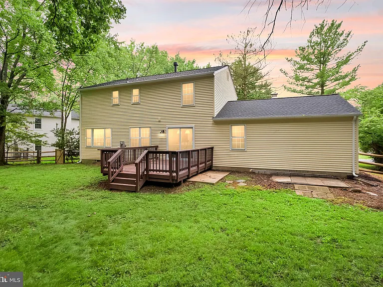 12312 Coleraine Ct — Photo 2