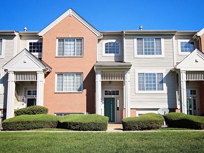 1972 Concord Dr, McHenry, IL, 60050