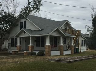 1506 N De Leon St, Victoria, TX 77901