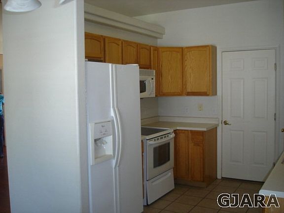 3rd image of 2994.5 Summerbrook Dr