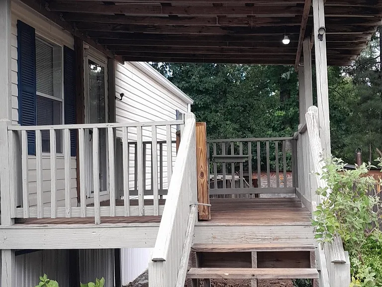 6173 Lollis Creek Rd — Photo 3