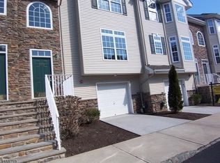 1351 Genovese Ln #1107, Rahway, NJ 07065