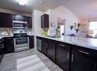 201 Ritchie Rd #823, Hewitt, TX 76643