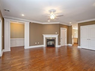 10 Schmidt Cir #10, Watchung, NJ 07069