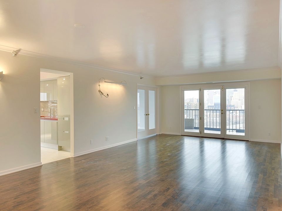 1st image of 110 Bank St SE APT 1702